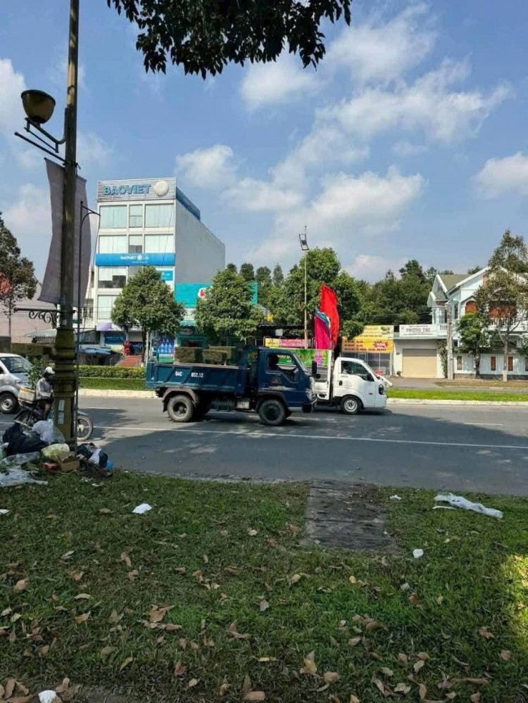BÁN NỀN 2 MẶT TIỀN ĐƯỜNG VÕ VĂN KIỆT VÀ ĐƯỜNG PHẠM NGỌC HƯNG - PHƯỜNG BÌNH THỦY - TP. CẦN THƠ