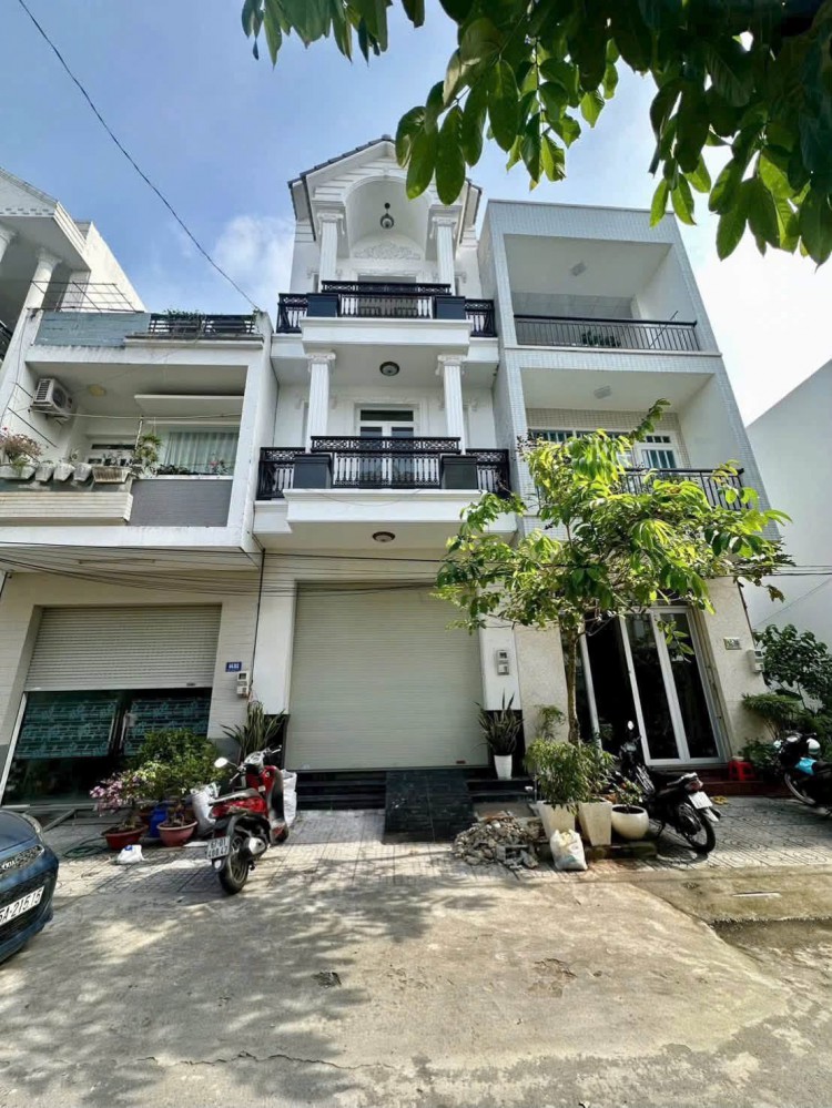 CHO THUÊ NHÀ TRỆT 2 LẦU ĐƯỜNG B2 KDC HƯNG PHÚ- CÁI RĂNG GẦN SIÊU THỊ GO