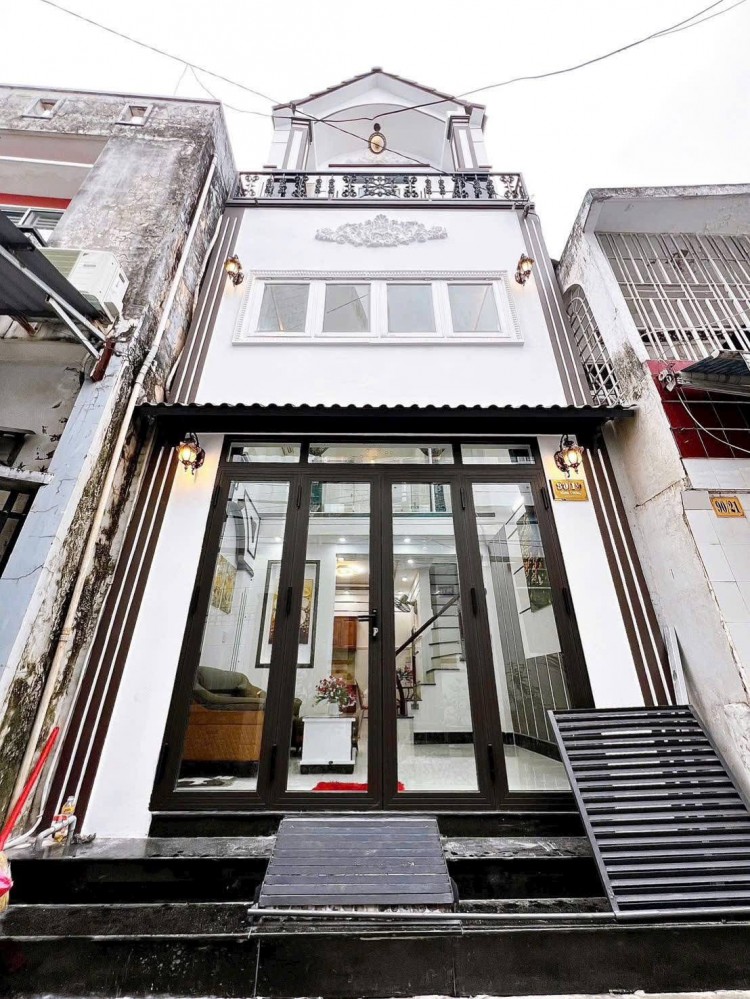 BÁN NHÀ - NHÀ ĐẸP -NHÀ XINH Nhà trệt , lững , lầu hẻm 90/19 Hùng Vương (hẻm xe hồng Đức )mới đẹp