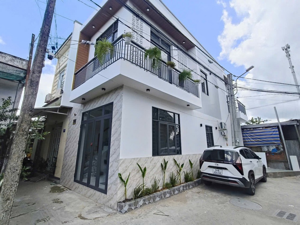 BÁN NHÀ TRỆT LẦU MỚI ĐẸP FULL NỘI THẤT - GÓC 2 MẶT TIỀN HẺM 6 BÙI HỮU NGHĨA - BÌNH THỦY - CẦN THƠ