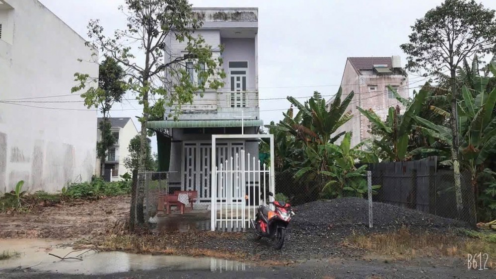 NHÀ LẦU GIÁ GẦN BẰNG GIÁ NỀN KDC THIÊN LỘC, P. HƯNG PHÚ, CẦN THƠ