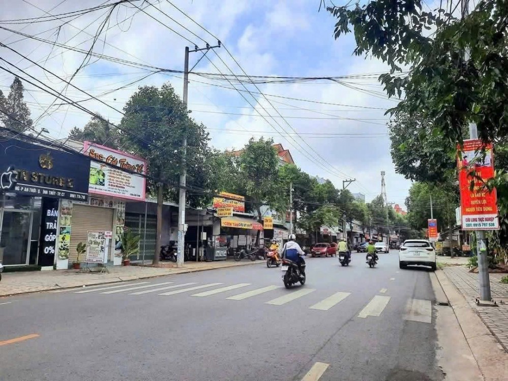 BÁN ĐẤT 2 MẶT TIỀN ĐƯỜNG ĐỒNG VĂN CỐNG , ĐƯỜNG LỘ LỚN THUẬN LỢI KINH DOANH MUA BÁN