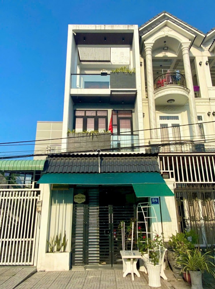 VIEW CÔNG VIÊN NHÀ TRỆT 2 LẦU THIẾT KẾ HIỆN ĐẠI MỚI ĐẸP NGAY TRUNG TÂM - KDC HƯNG PHÚ, PHƯỜNG