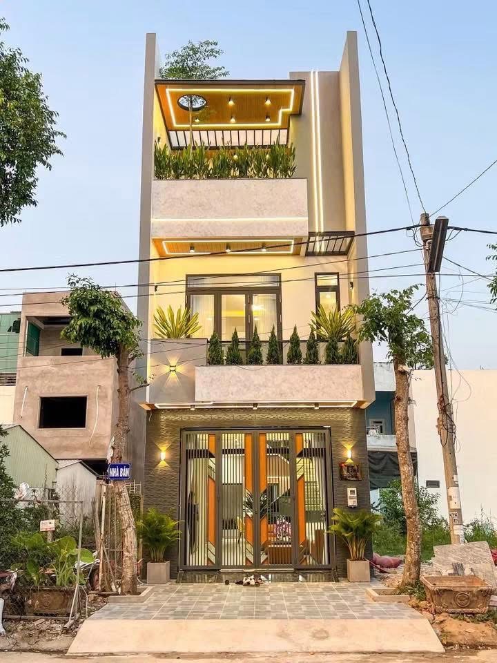 NHÀ TRỆT 2 LẦU MỚI ĐẸP – ĐƯỜNG D7 (SÁT TRỤC CHÍNH D1) KDC HỒNG LOAN 6A, P. CÁI RĂNG, TP. CẦN THƠ