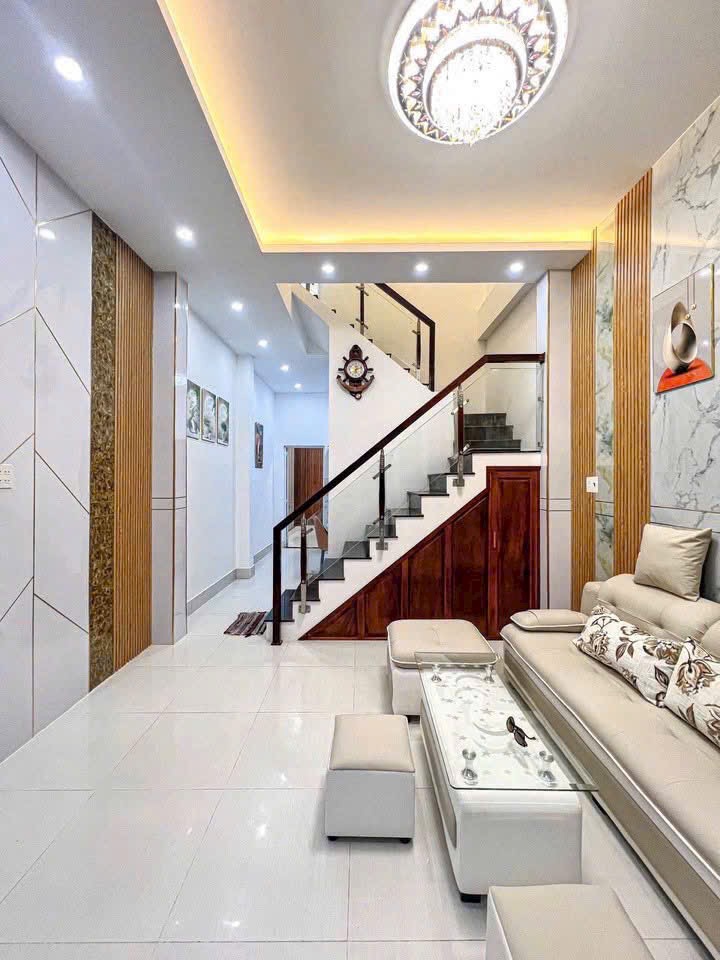 CHO THUÊ NHÀ TRỆT LẦU MỚI HẺM 125 HOÀNG VĂN THỤ - NINH KIỀU - CẦN THƠ