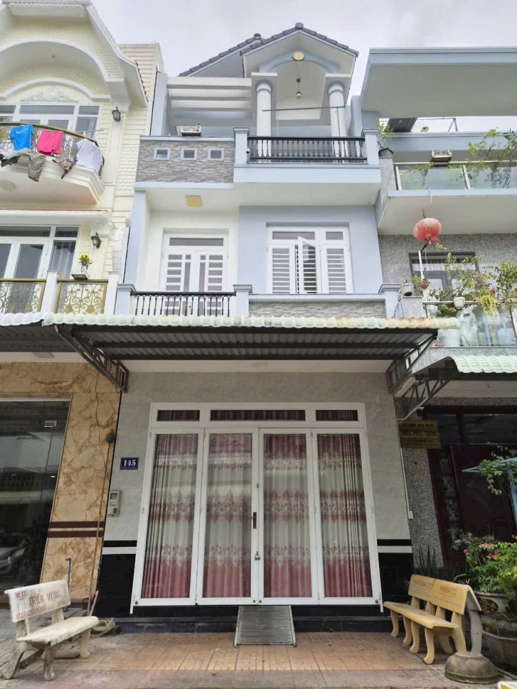 Nhà Trệt 2 Lầu Đường B4 KDC Hưng Phú 1, Gần Siêu Thị Go, TPCT