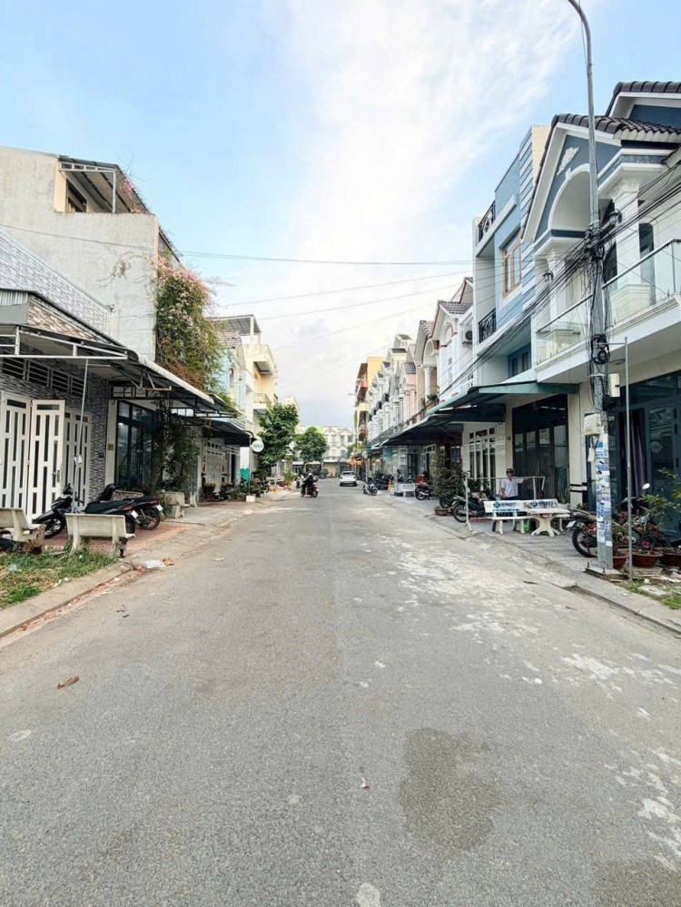 CHO THUÊ NHÀ 1 TRỆT 2 LẦU KDC ĐẠI HỌC Y DƯỢC - TÂN AN - CẦN THƠ