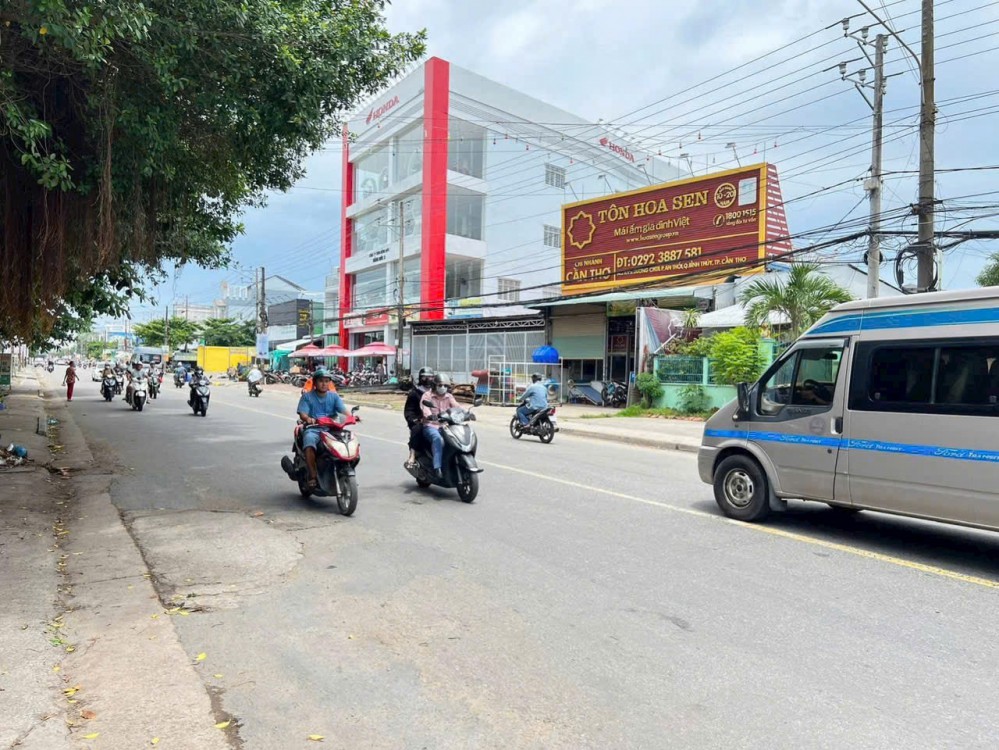 Đất Đẹp Trung Tâm – 50m², Sổ Hồng Full Thổ Cư, Cách CMT8 Chỉ 100m