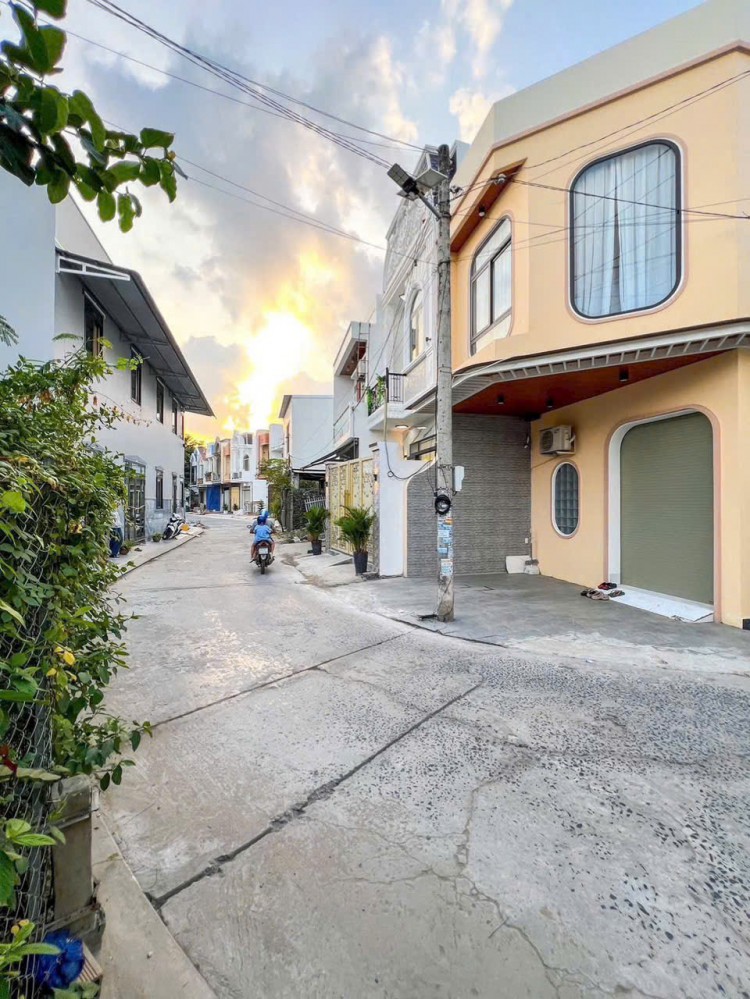 Nhà đẹp Bình Thủy – Full nội thất, gần BV Nhi & ĐH FPT – Chỉ 3,199 tỷ thương lượng!