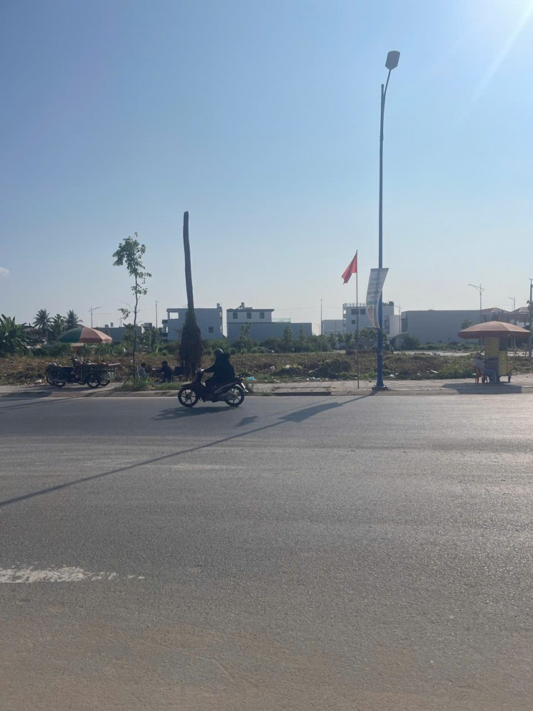 ĐẤT MẶT TIỀN HOÀNG QUỐC VIỆT – NGANG 15M HIẾM CÓ, DIỆN TÍCH LỚN – ĐẦU TƯ CỰC SÁNG