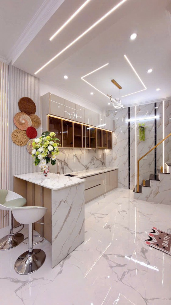 Cơ hội hiếm! Nhà đẹp dưới 2,5 tỷ – Hẻm 4m – Ô tô tới chỗ